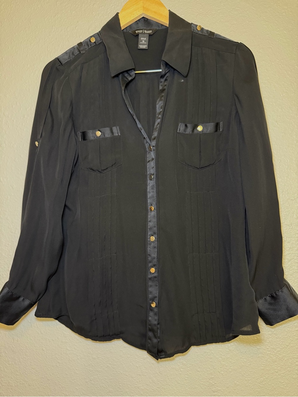 White House Black Market Long-Sleeve Button Front 100% silk blouse